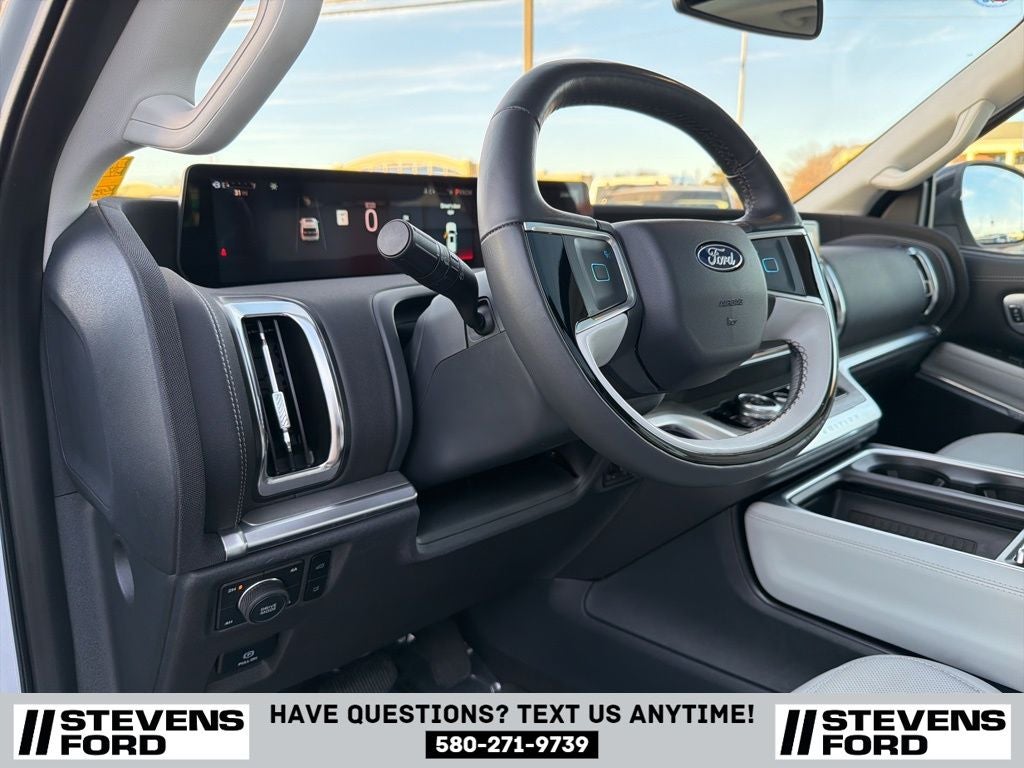 2025 Ford Expedition Max Platinum