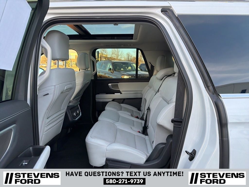 2025 Ford Expedition Max Platinum