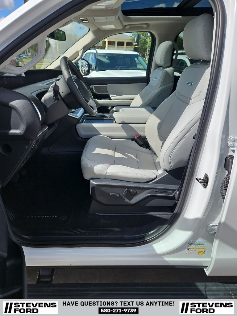 2025 Ford Expedition Max Platinum