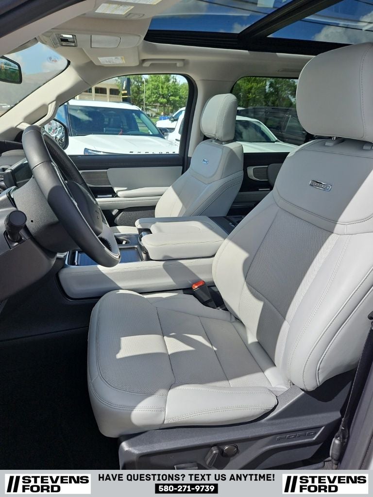 2025 Ford Expedition Max Platinum