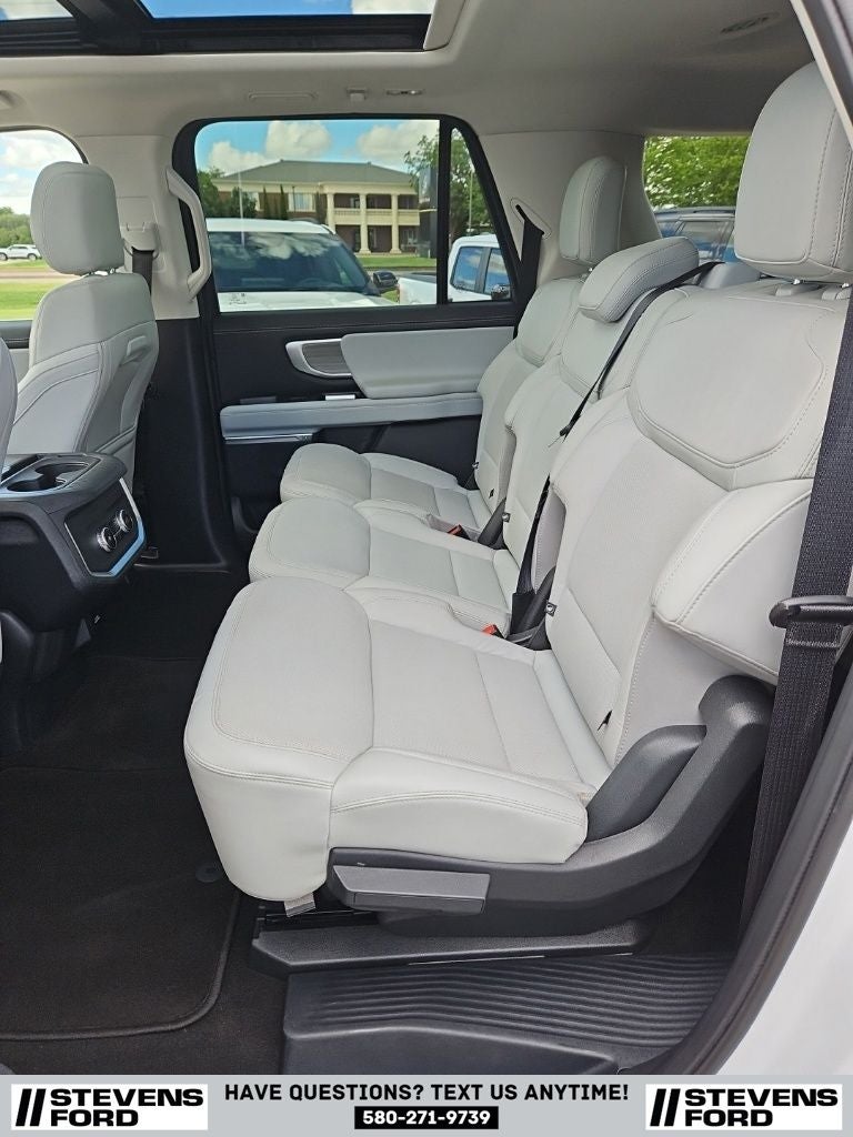 2025 Ford Expedition Max Platinum