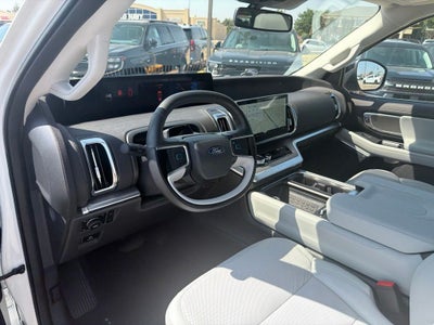 2025 Ford Expedition Max Platinum