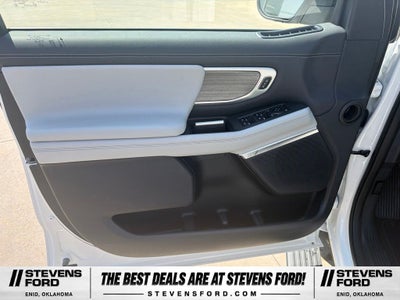 2025 Ford Expedition Max Platinum