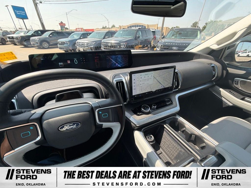 2025 Ford Expedition Max Platinum