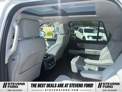 2025 Ford Expedition Max Platinum