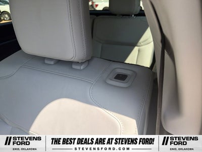 2025 Ford Expedition Max Platinum