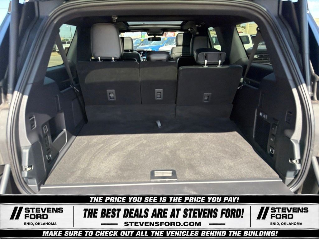 2025 Ford Expedition Max Platinum
