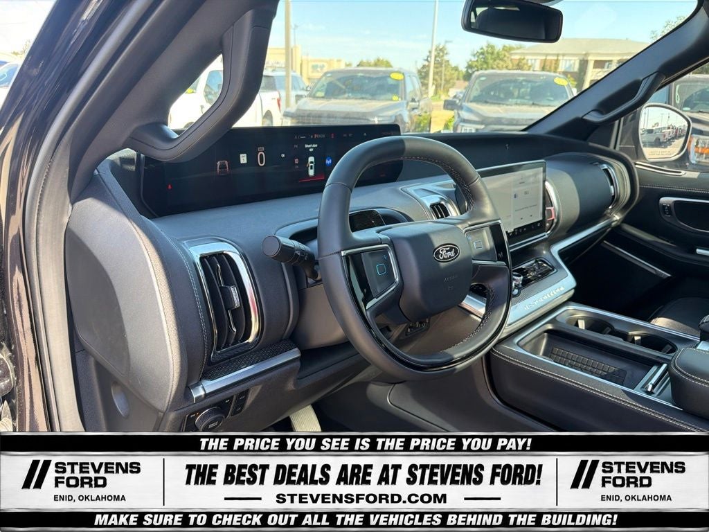 2025 Ford Expedition Max Platinum