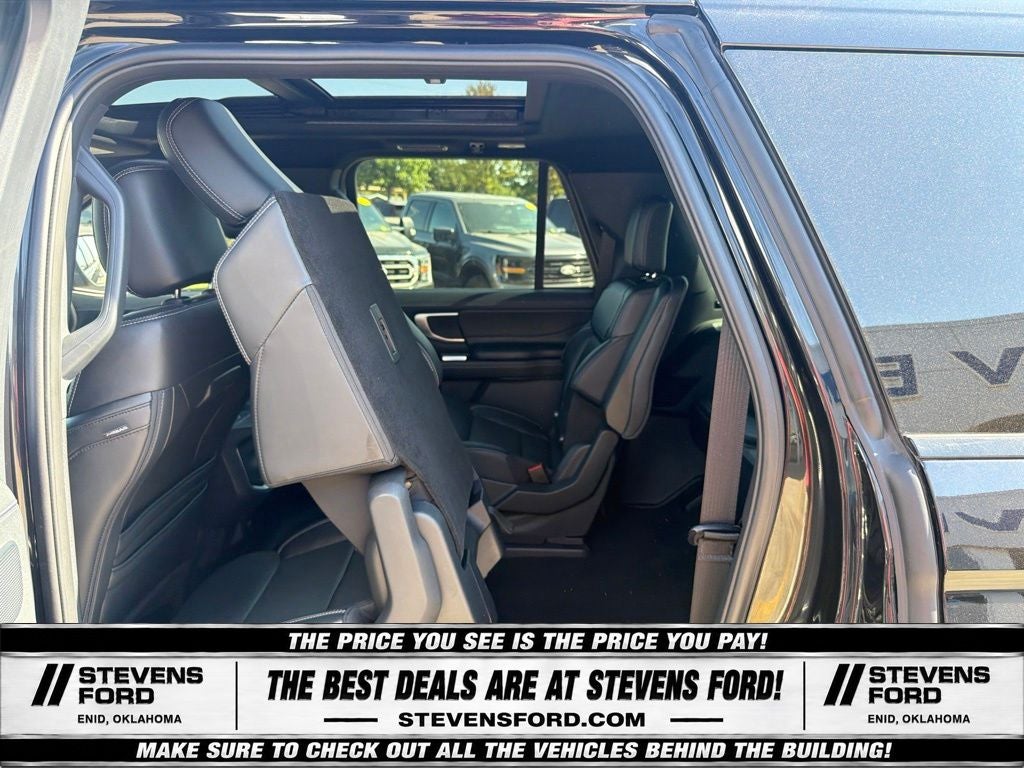 2025 Ford Expedition Max Platinum