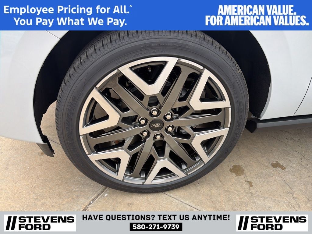 2026 Ford Expedition Max Platinum