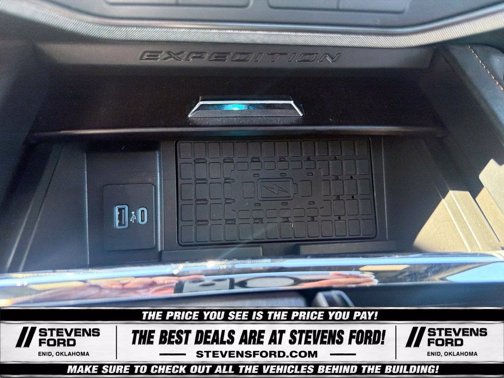 2022 Ford Expedition Max Platinum