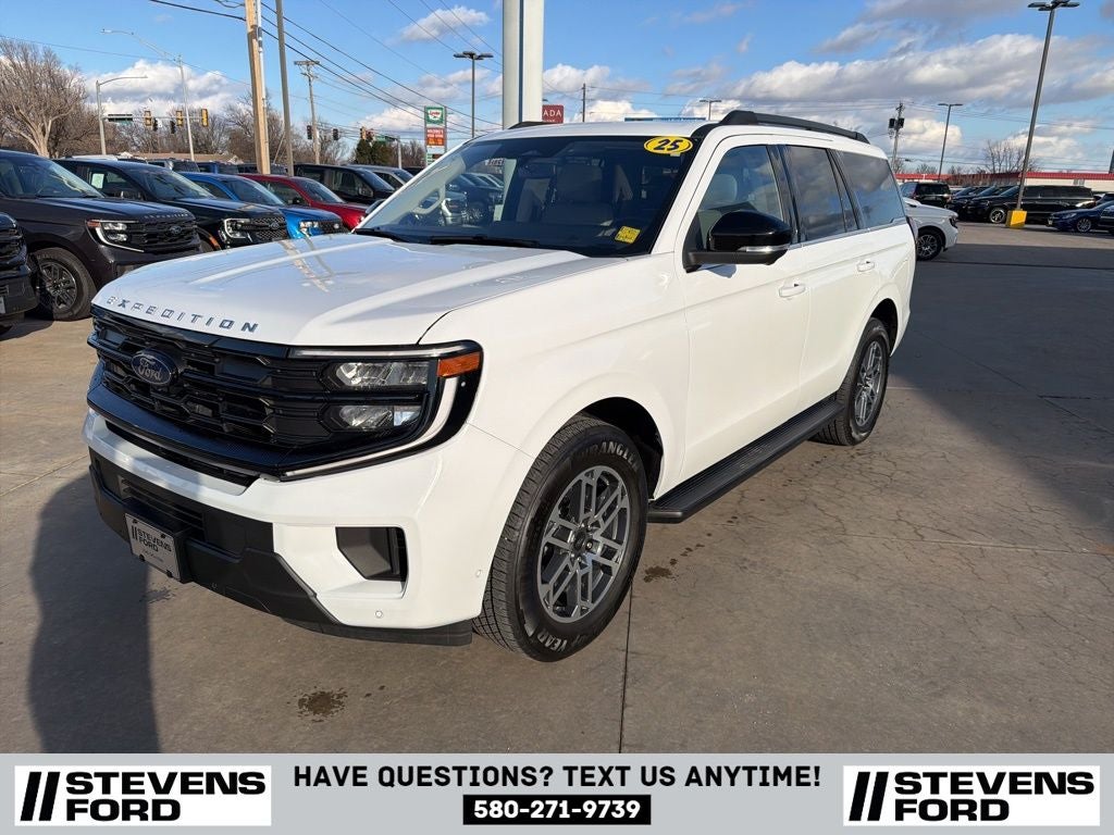 2025 Ford Expedition Active