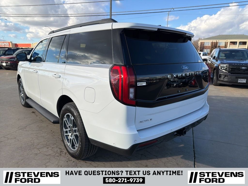 2025 Ford Expedition Active