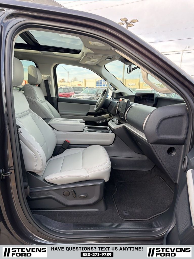 2025 Ford Expedition Active