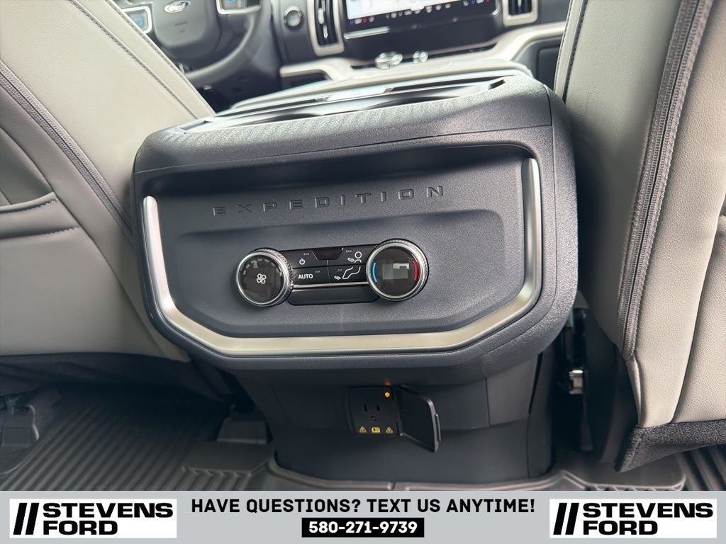 2026 Ford Expedition Active