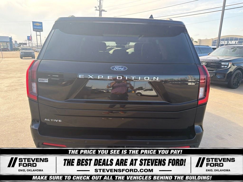 2025 Ford Expedition Active