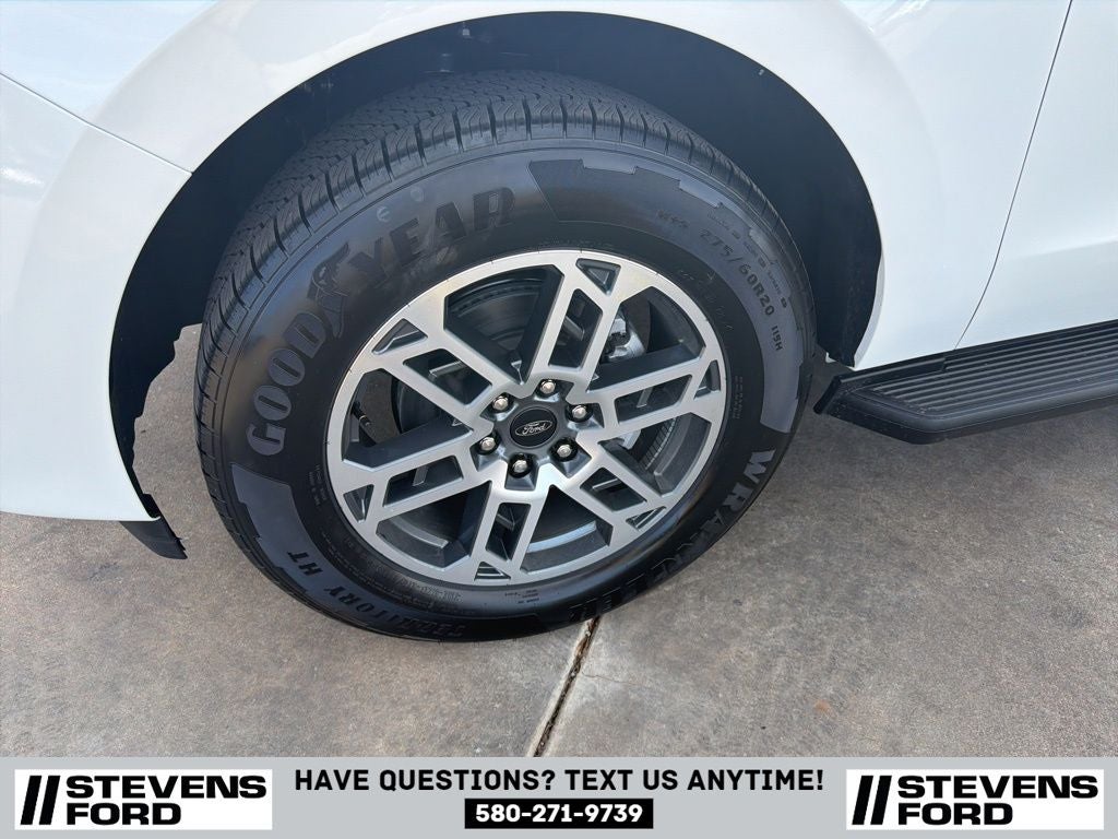 2026 Ford Expedition Active