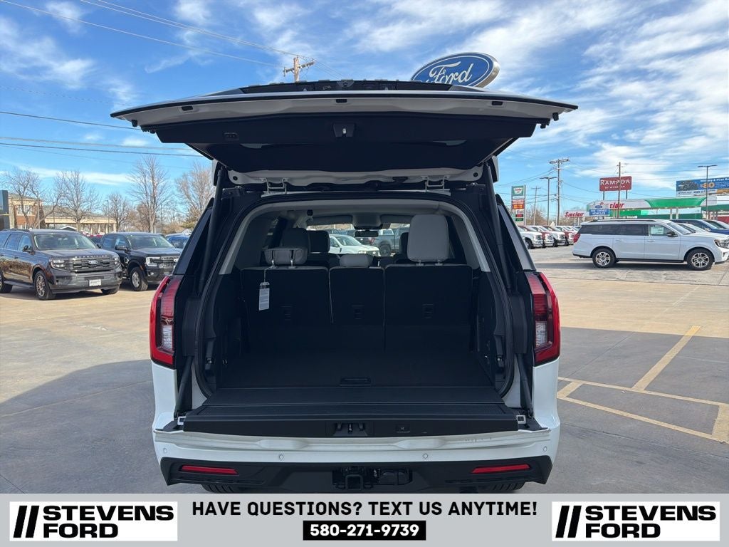 2026 Ford Expedition Active