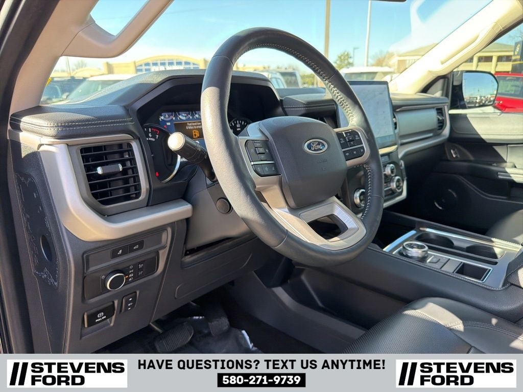 2022 Ford Expedition XLT