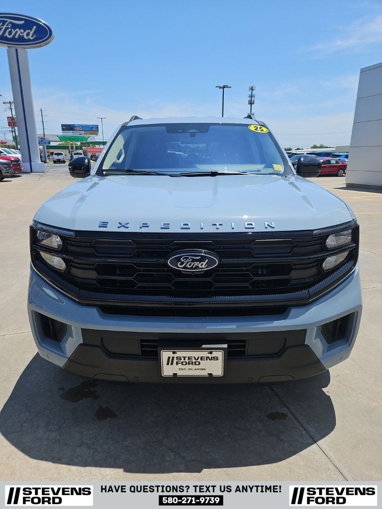 2025 Ford Expedition Active
