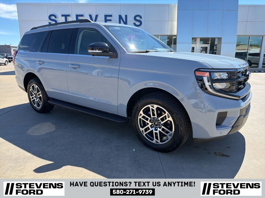 2025 Ford Expedition Active