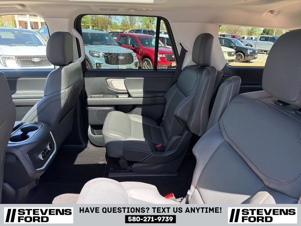 2025 Ford Expedition Active