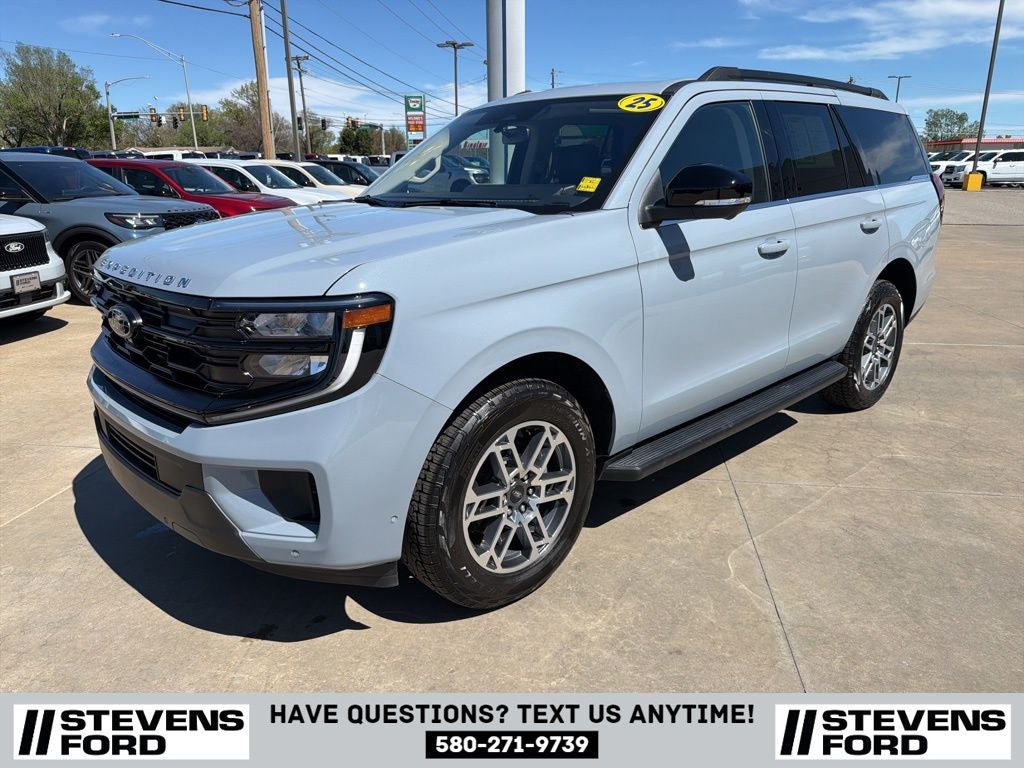 2025 Ford Expedition Active