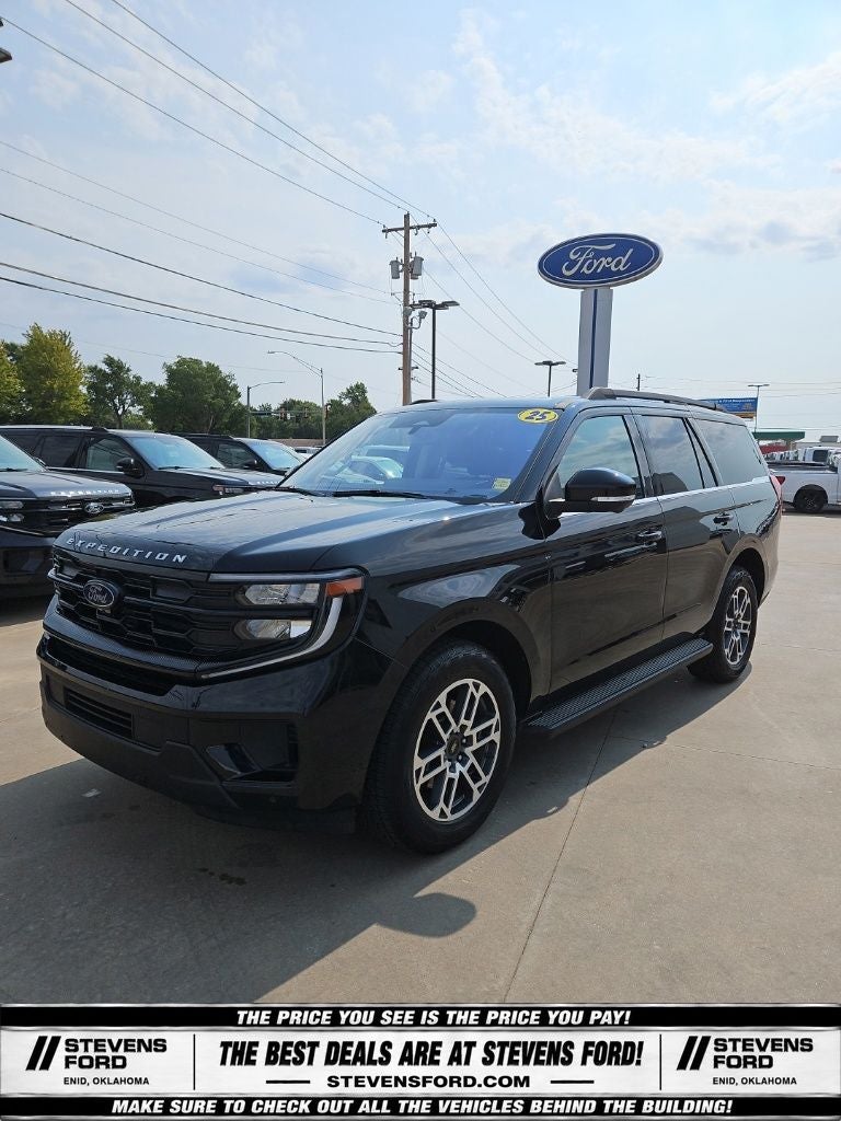 2025 Ford Expedition Active