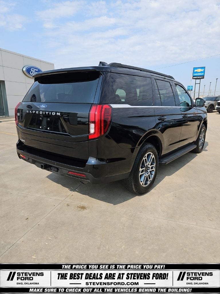 2025 Ford Expedition Active
