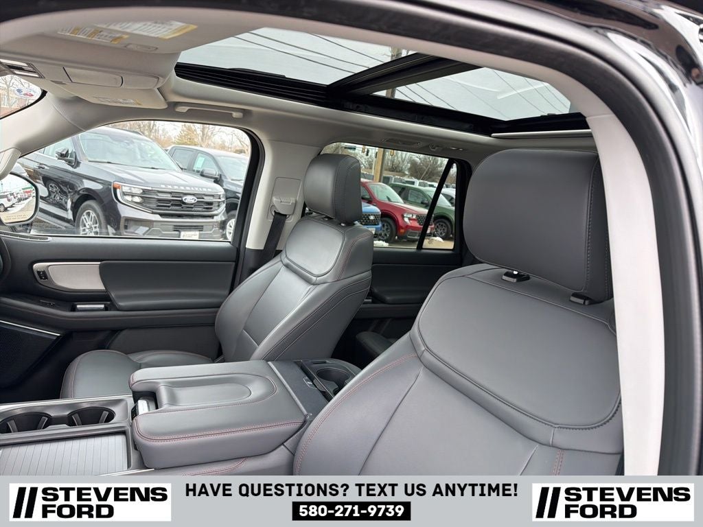 2025 Ford Expedition Active