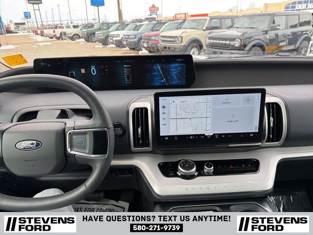 2025 Ford Expedition Active