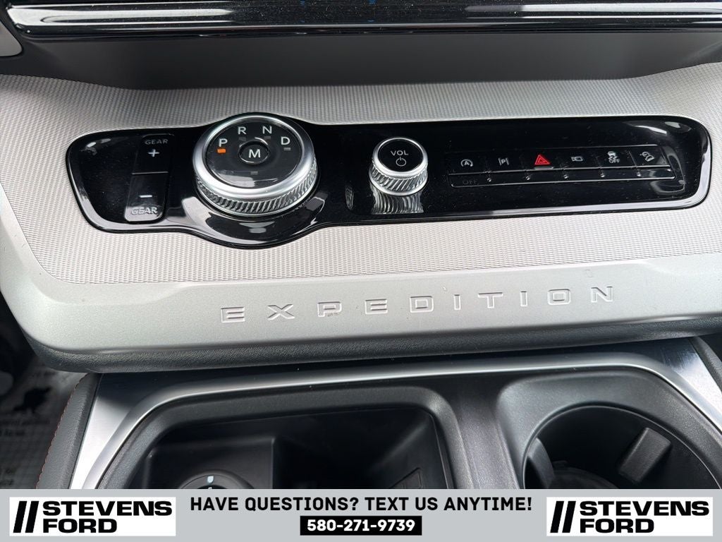 2025 Ford Expedition Active