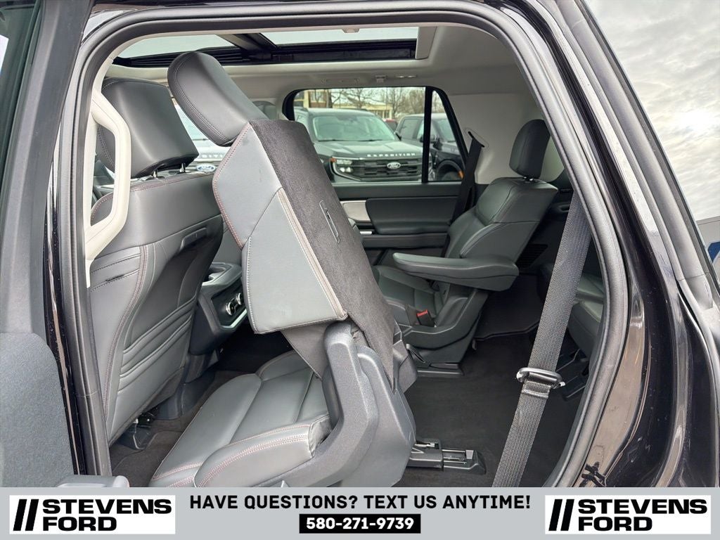 2025 Ford Expedition Active