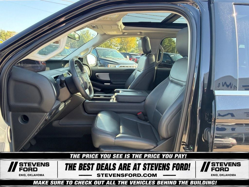 2025 Ford Expedition Active