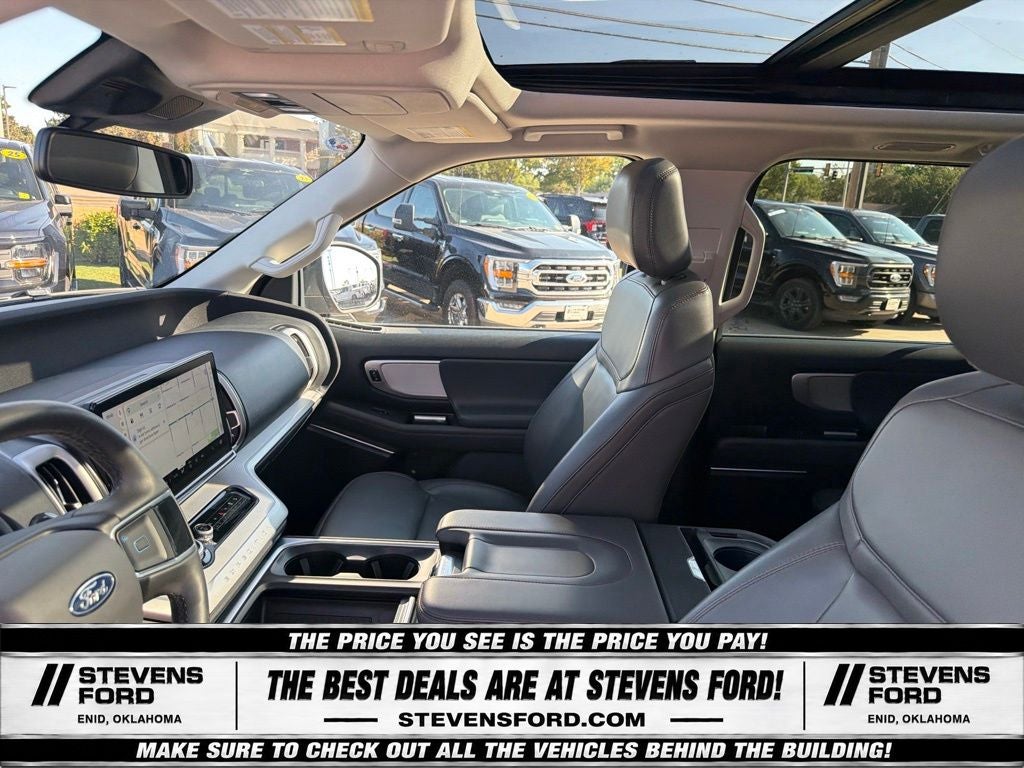 2025 Ford Expedition Active