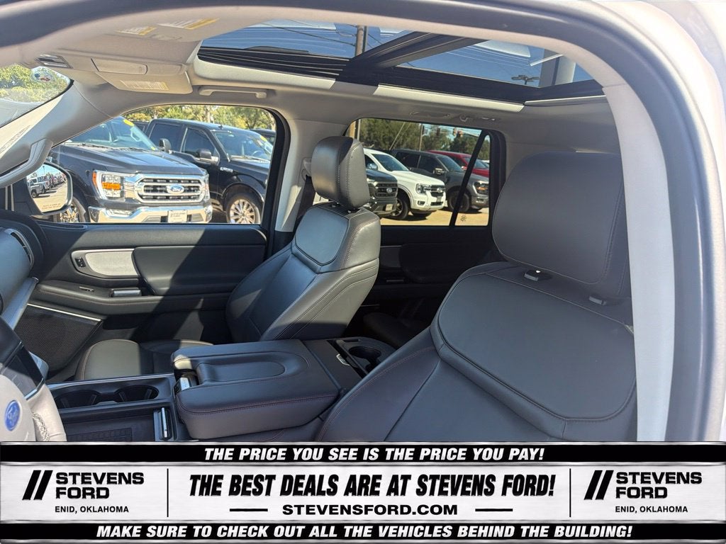 2025 Ford Expedition Active