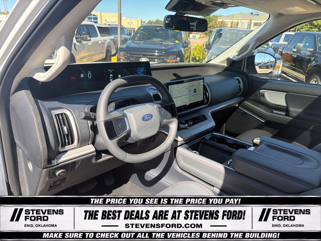 2025 Ford Expedition Active