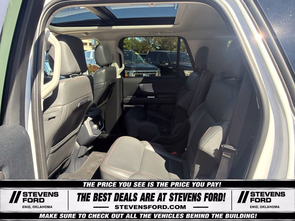 2025 Ford Expedition Active