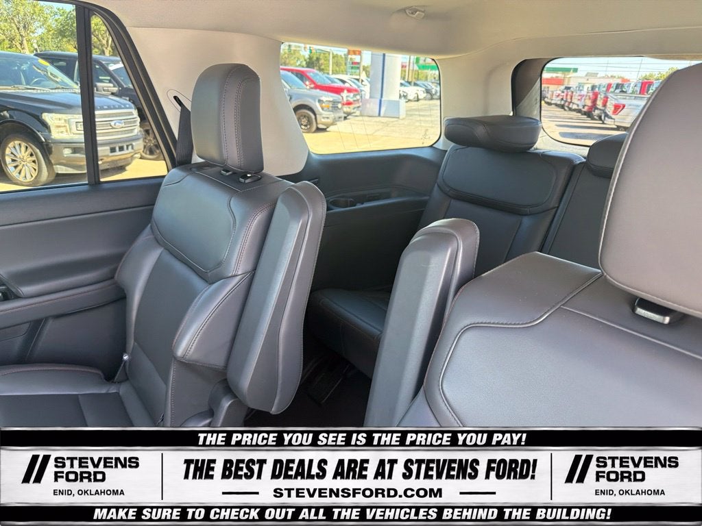 2025 Ford Expedition Active