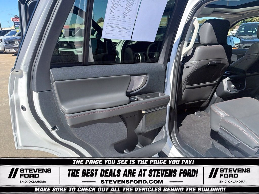 2025 Ford Expedition Active