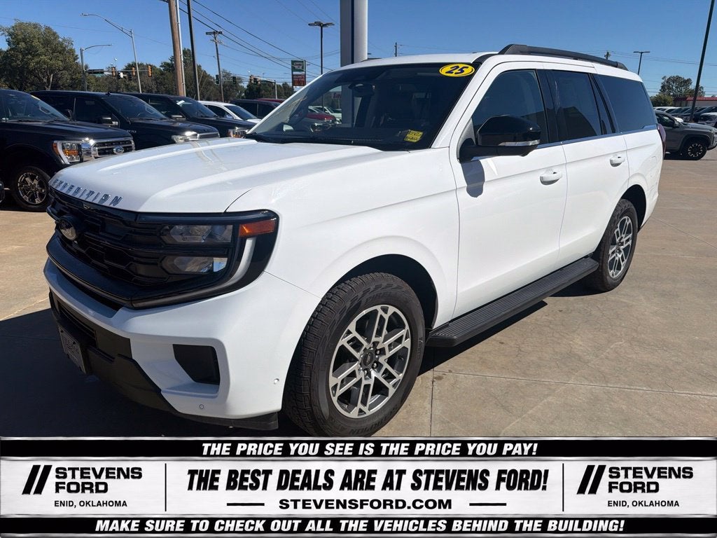 2025 Ford Expedition Active