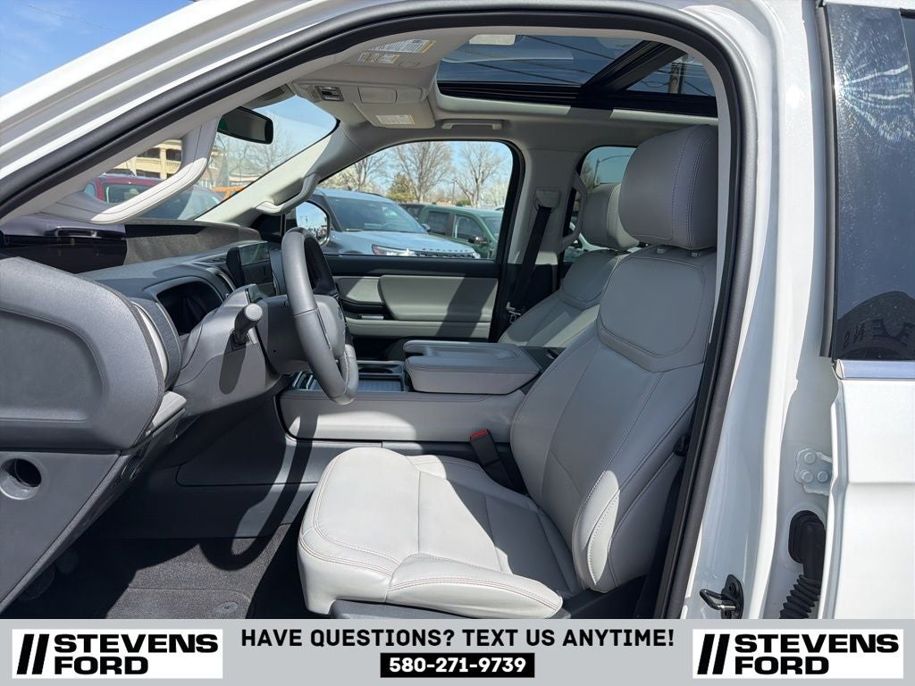 2025 Ford Expedition Active