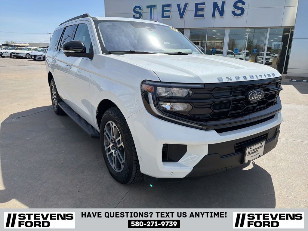 2025 Ford Expedition Active