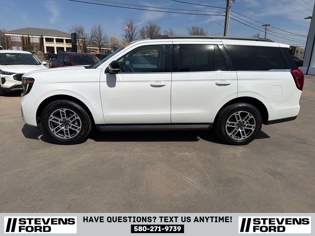 2025 Ford Expedition Active