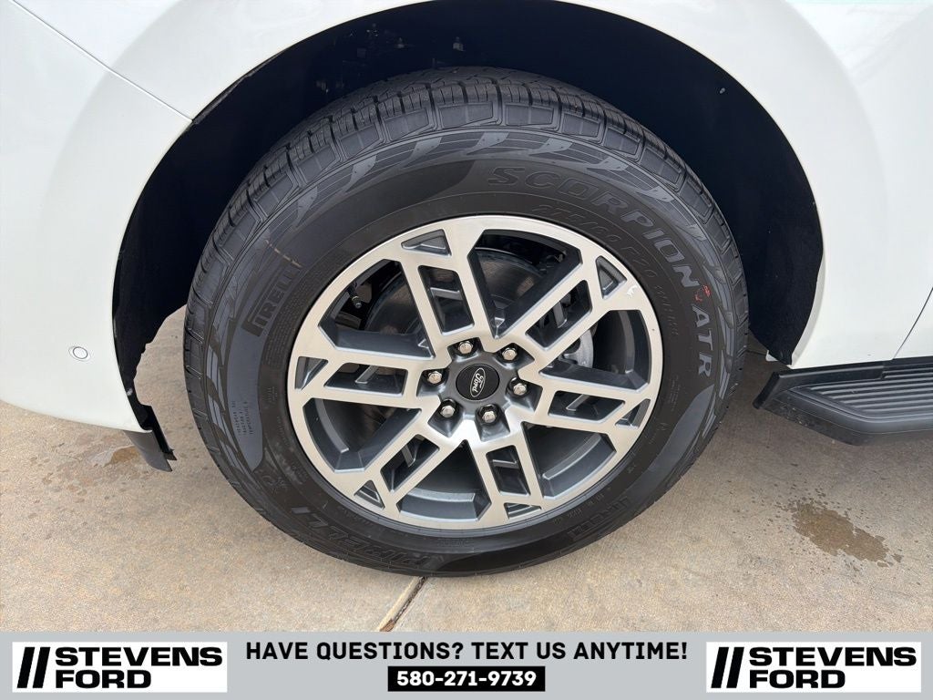 2025 Ford Expedition Active