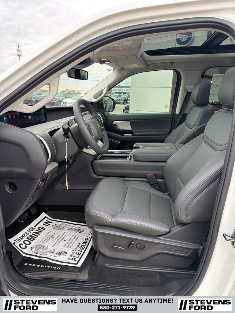 2025 Ford Expedition Active