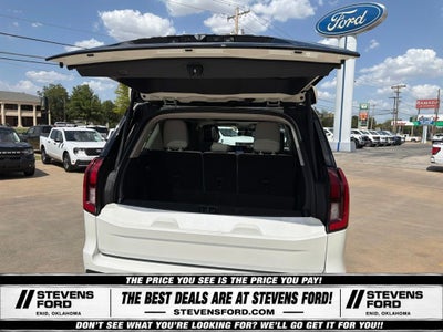 2027 Ford Expedition Active
