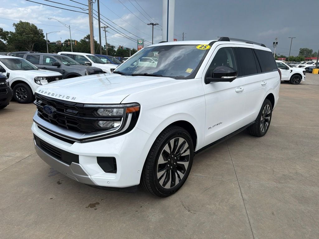 2025 Ford Expedition Platinum