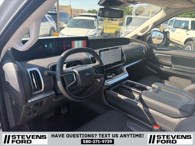 2025 Ford Expedition Platinum