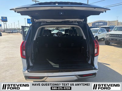 2025 Ford Expedition Platinum